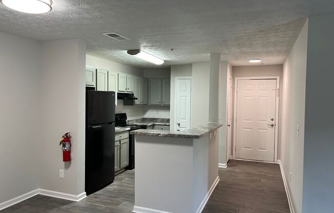 2 beds, 2 baths, 1,060 sqft, $1,350, Unit Unit 233