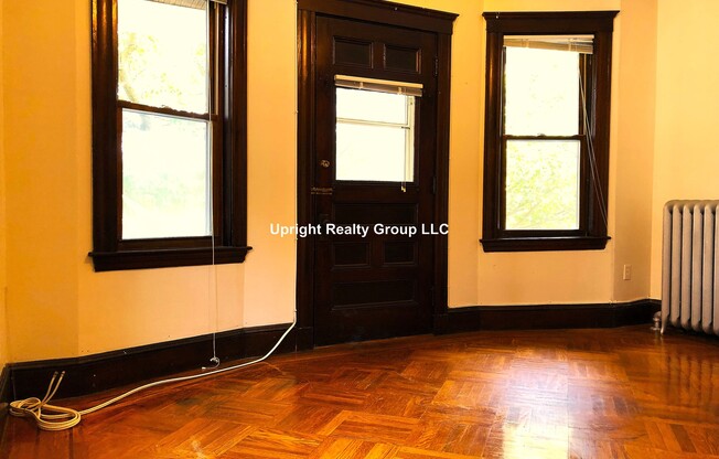30 JAMAICA RD