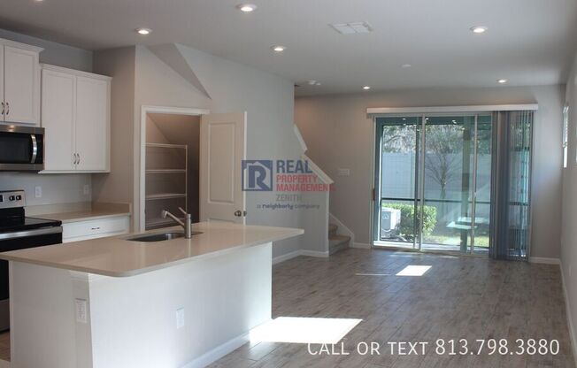 3275 TIMBER XING AVE