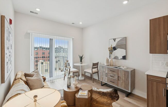 1 bed, 1 bath, 539 sqft, $1,795, Unit Unit 605