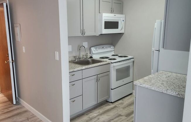 Pleasant Court Apartments