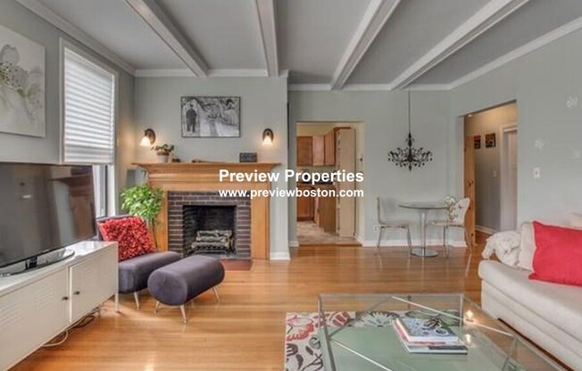 1480 COMMONWEALTH AVE