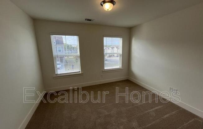 1948 DILLON DR