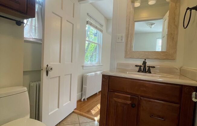 4 beds, 2.5 baths, $5,750