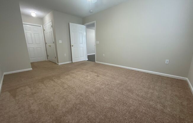 1 bed, 1 bath, 765 sqft, $1,125, Unit 2756-3