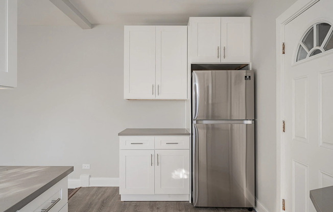 2759 65 N KILBOURN AVE