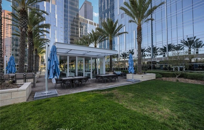 2 beds, 2 baths, 1,305 sqft, $5,150, Unit 2511