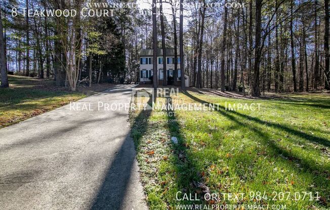 8 TEAKWOOD CT