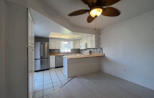 2 beds, 2 baths, $2,200