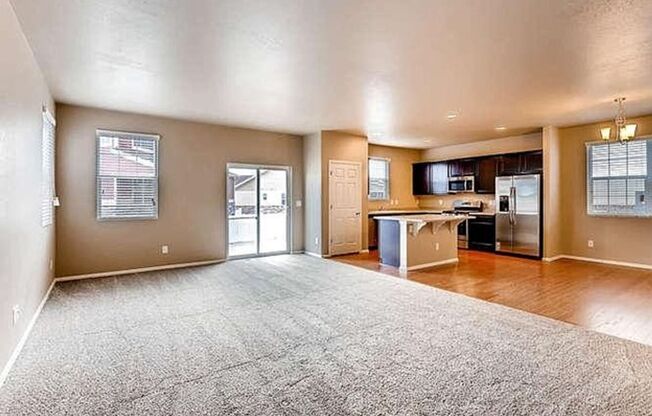 Immaculate 4B/2.5B Available August 1 2025!