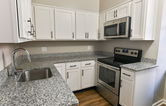 Large 3 Bedroom Single Family Home on Forster St