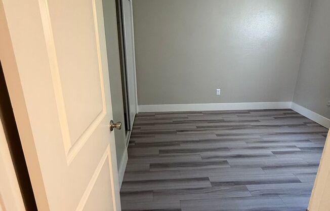 2 beds, 1 bath, 860 sqft, $1,745, Unit 10176C