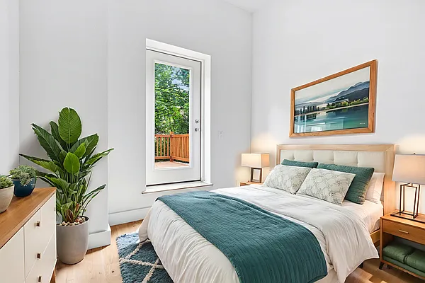30 LEFFERTS PL