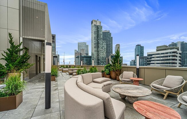 1 bed, 1 bath, 629 sqft, $5,000, Unit 504