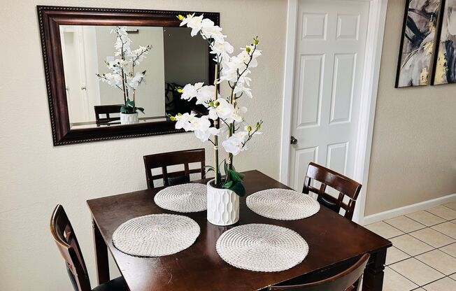 1 bed, 1 bath, 666 sqft, $1,175, Unit 1-235