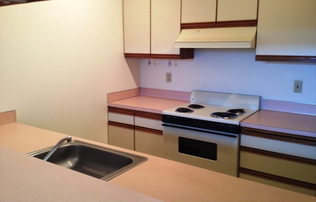 1 bed, 1 bath, 689 sqft, $1,550, Unit 309