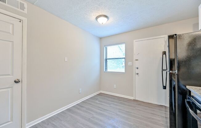 1 bed, 1 bath, 804 sqft, $999, Unit 2425-A1