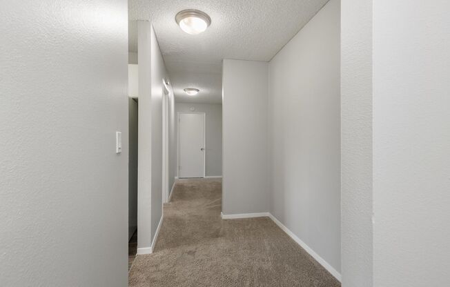 2 beds, 1.5 baths, 1,000 sqft, $1,929, Unit H304