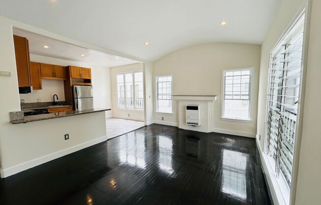 215 Elm