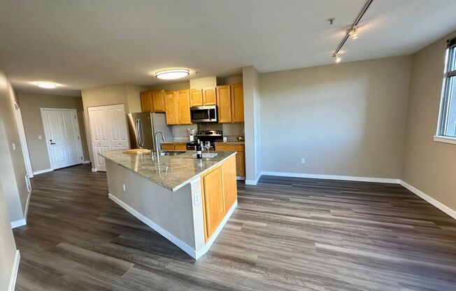 2 beds, 2 baths, 1,388 sqft, $3,700, Unit Unit 302