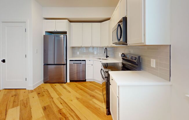 1 bed, 1 bath, 615 sqft, $1,295, Unit 204