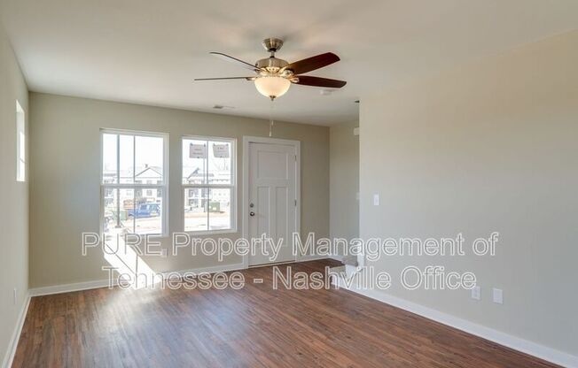 600 HADLEY VLG BLVD