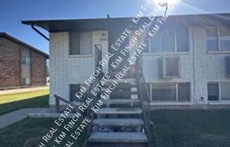 733 S STUBBS AVE