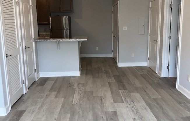 1 bed, 1 bath, 848 sqft, $775, Unit 20