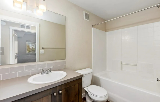 2 beds, 2 baths, 998 sqft, $1,495, Unit 11740- D204