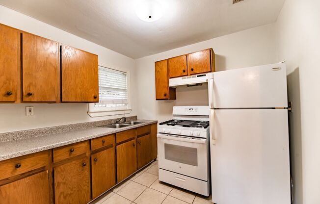 1 bed, 1 bath, 536 sqft, $1,500, Unit B