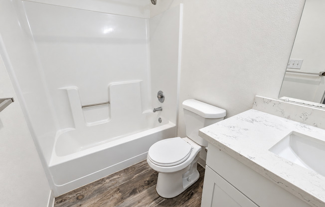 1 bed, 1 bath, 590 sqft, $1,495, Unit 303