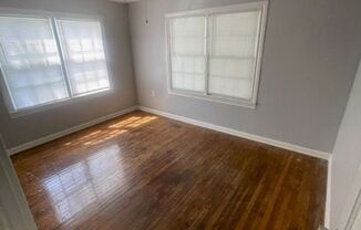 2 beds, 1 bath, $1,195