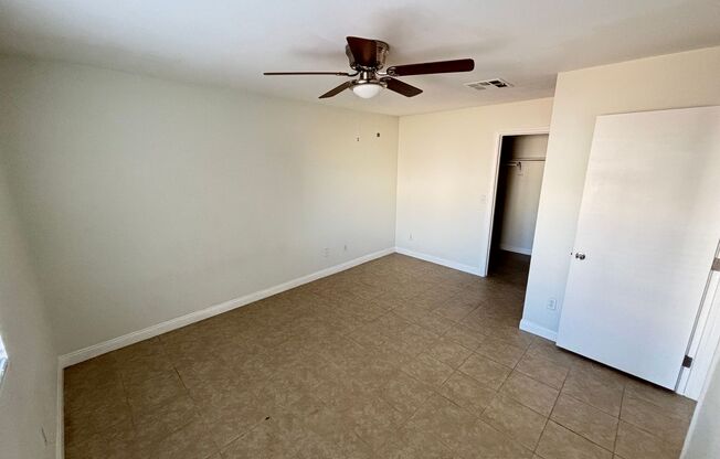 2 beds, 2 baths, $1,295, Unit UNIT 1129