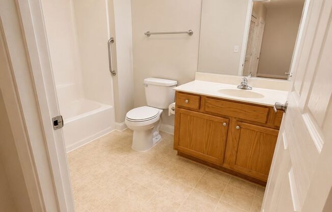 Oaks Apartments