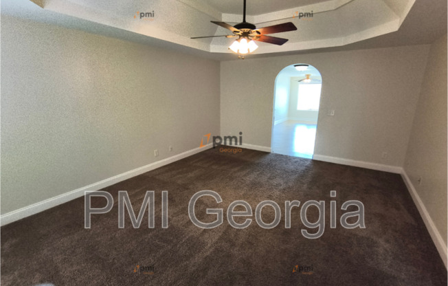 206 GAYLA CT