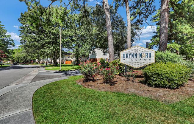 3 beds, 2 baths, 990 sqft, $1,200, Unit 06D