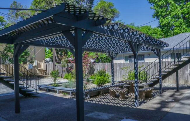 5478 Carlson Dr