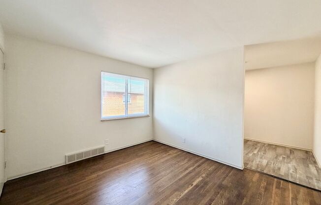 1 bed, 1 bath, 650 sqft, $925, Unit 2819-E
