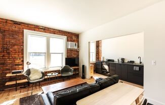 624 Charlotte St, Detroit MI 300