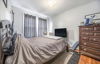 Great Two Bedroom, One Bathroom Upgraded Apartment