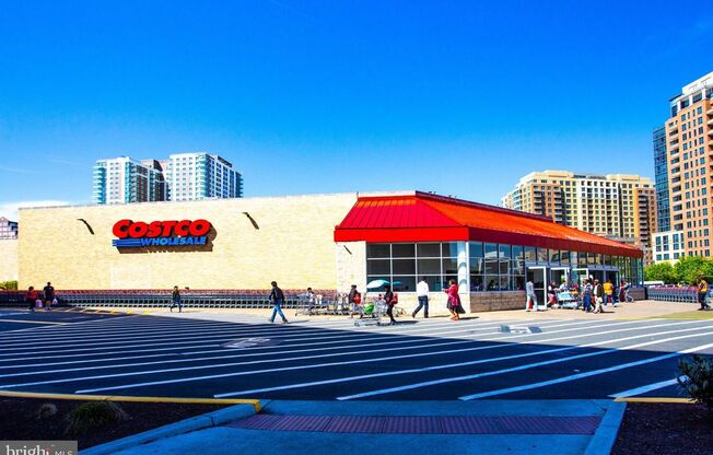 Beautiful 2-bedroom, 1.5-bath