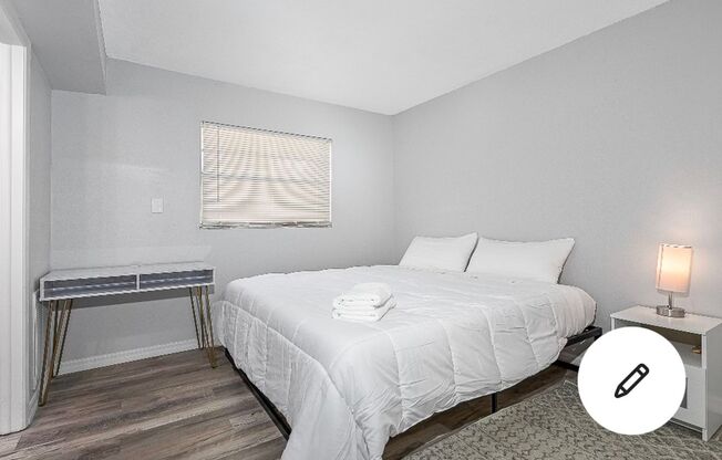 Centrally located 1 bed 1 bath in Tampa, pet-friendly!