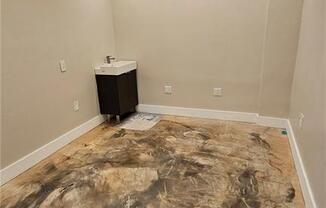 Studio, 1,350 sqft, $5,000, Unit 2