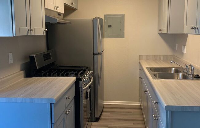 1 bed, 1 bath, 625 sqft, $1,595, Unit 079