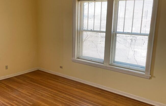 1 bed, 1 bath, 600 sqft, $999, Unit 205