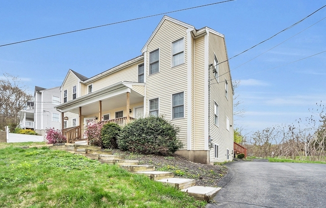 2 WIGWAM HL DR