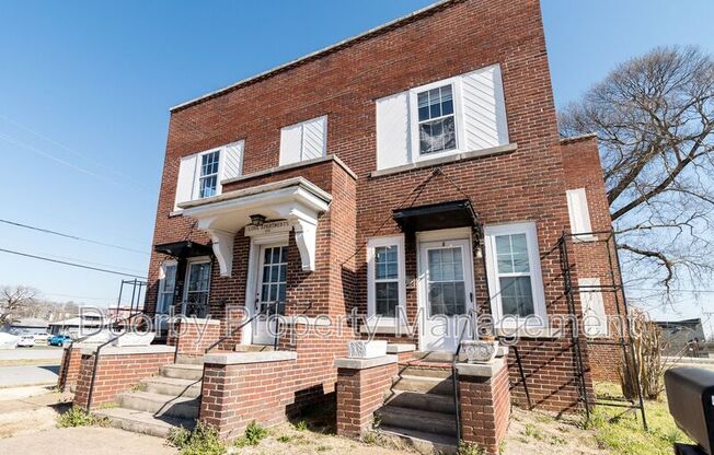 1201 DUNCAN AVE