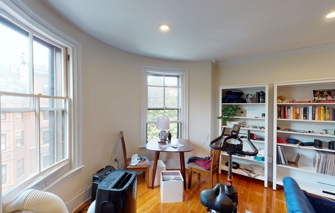 6 Brimmer St.