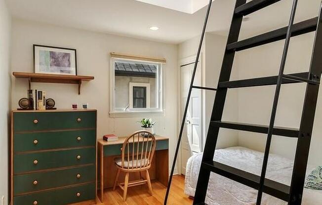 90 85 ST