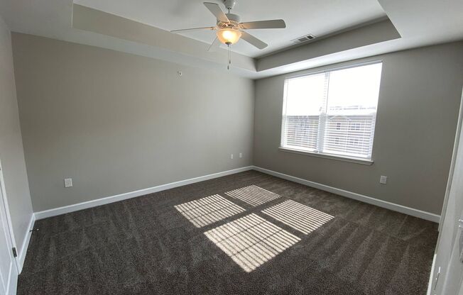 2 beds, 2 baths, 1,160 sqft, $1,899, Unit 40-202
